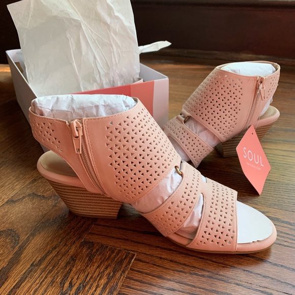 soul naturalizer sandals